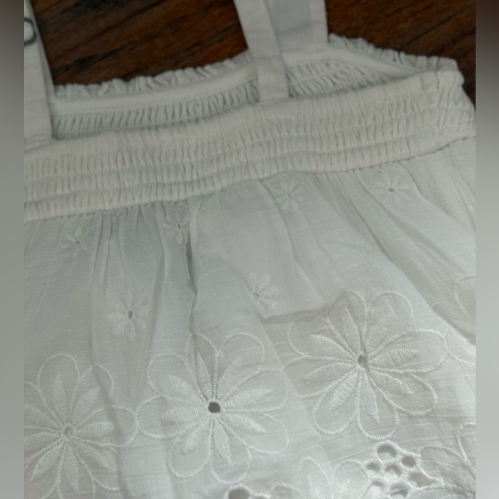NEW Abercrombie Kids White Embroidered Shorts Set - Picture 5 of 16